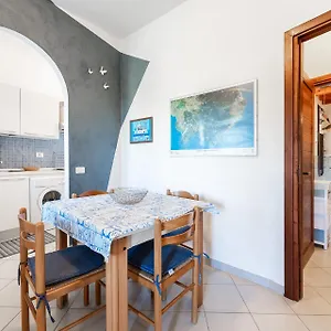 Appartamento Blue House, 300m To, Pula
